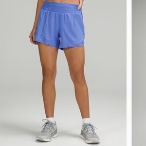 Lululemon Hotty Hot High-Rise lined shorts 4”